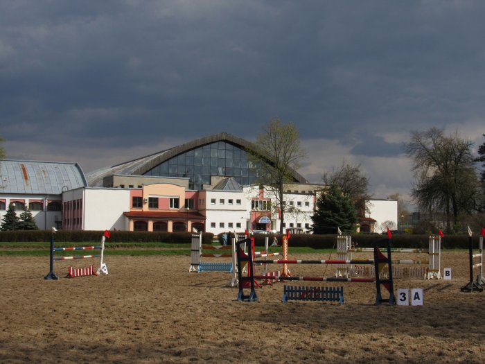 График работы центра в выходные и праздничные дни 18-21 апреля